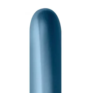 Reflex Blue Betallatex balloon by Balloon Lanes is a versatile decoration that can be used for a variety of occasions.